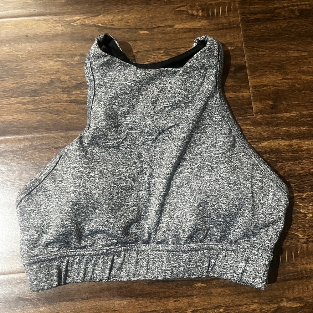 Chestee Sports Bra - Small - Size 6